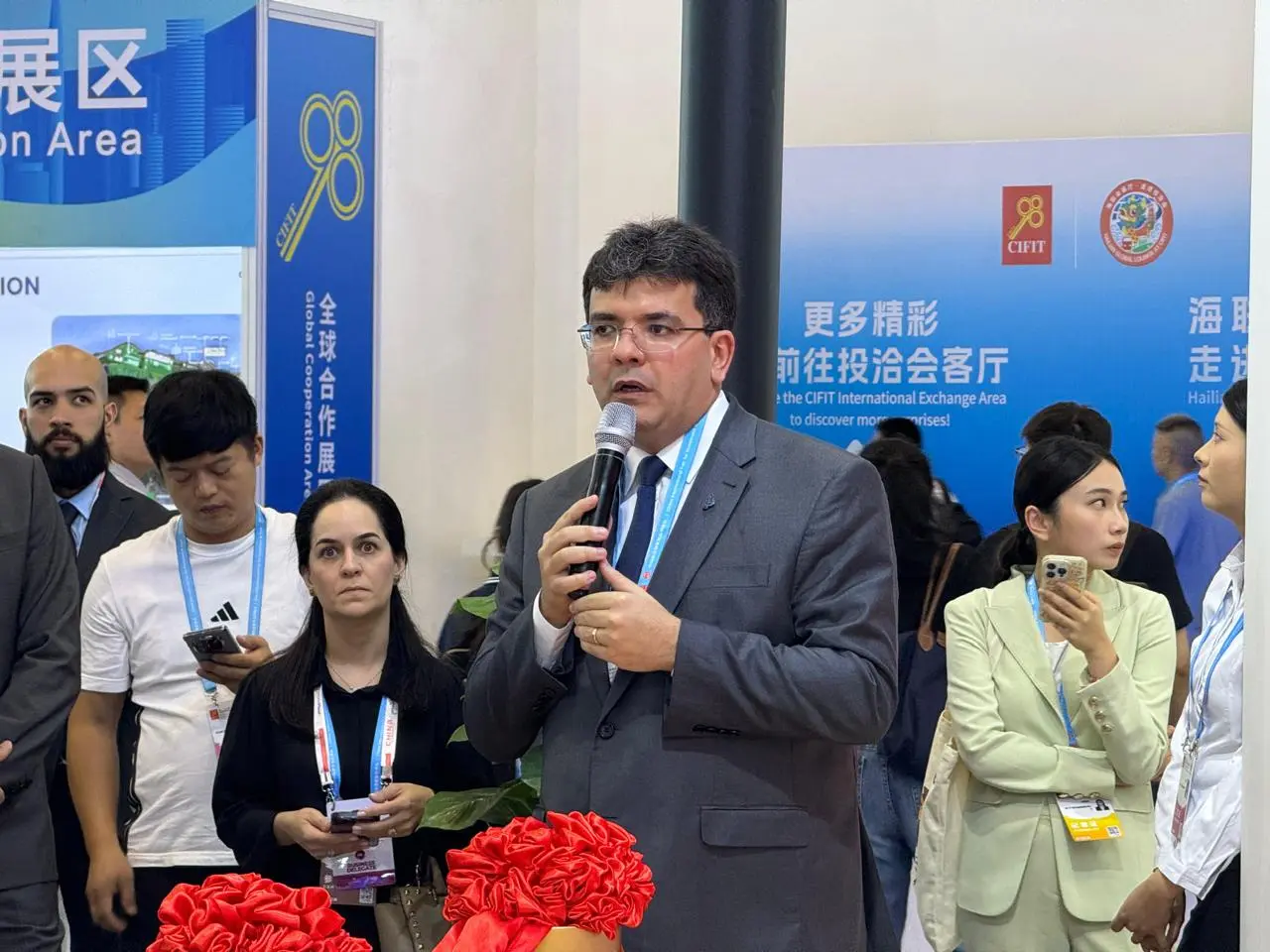Governador Rafael Fonteles participando da  Feira Internacional de Investimento e Comércio da China (Cifit),