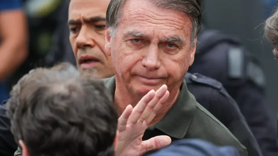 Jair Bolsonaro foi condenado a 27 anos e três meses de prisão no caso da trama golpista