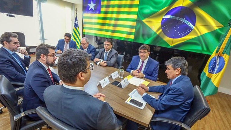 Rafael Fonteles participa de reunião com o ministro Wellington Dias