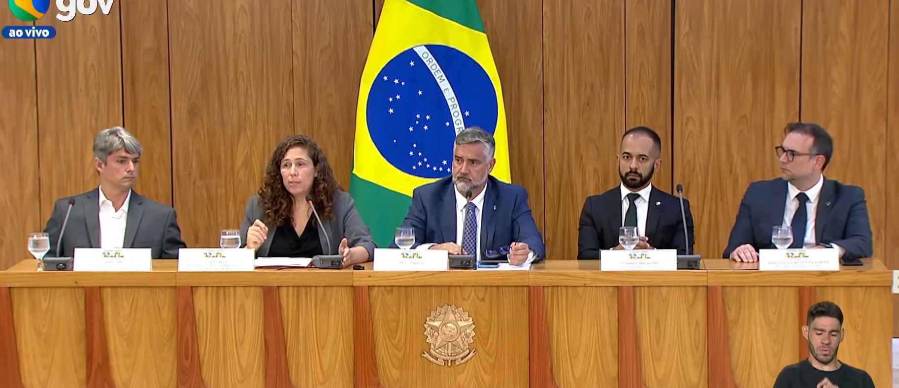 Governo se pronuncia sobre adiamento de provas do CNU