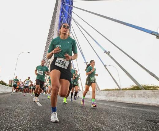Plano de Atendimento Médico de Emergência prever ambulâncias e uma equipe médica completa, com médico, enfermeiro e socorristas