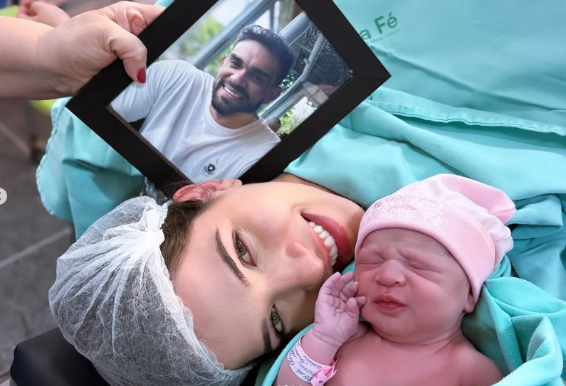 Maria Heloísa é filha do anestesia Caio Barros e da odontóloga, Clyssia Maria
