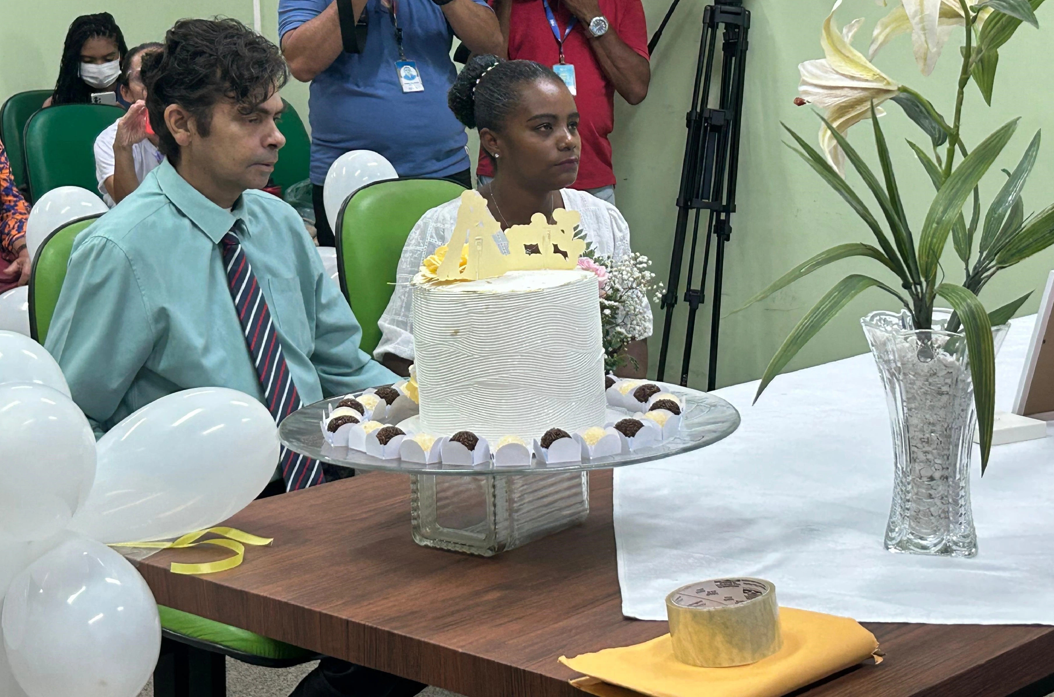 Kleciano e Iranilde celebram a união no HUT