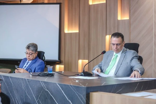 Comissão da Alepi aprova reforma administrativa do Governo
