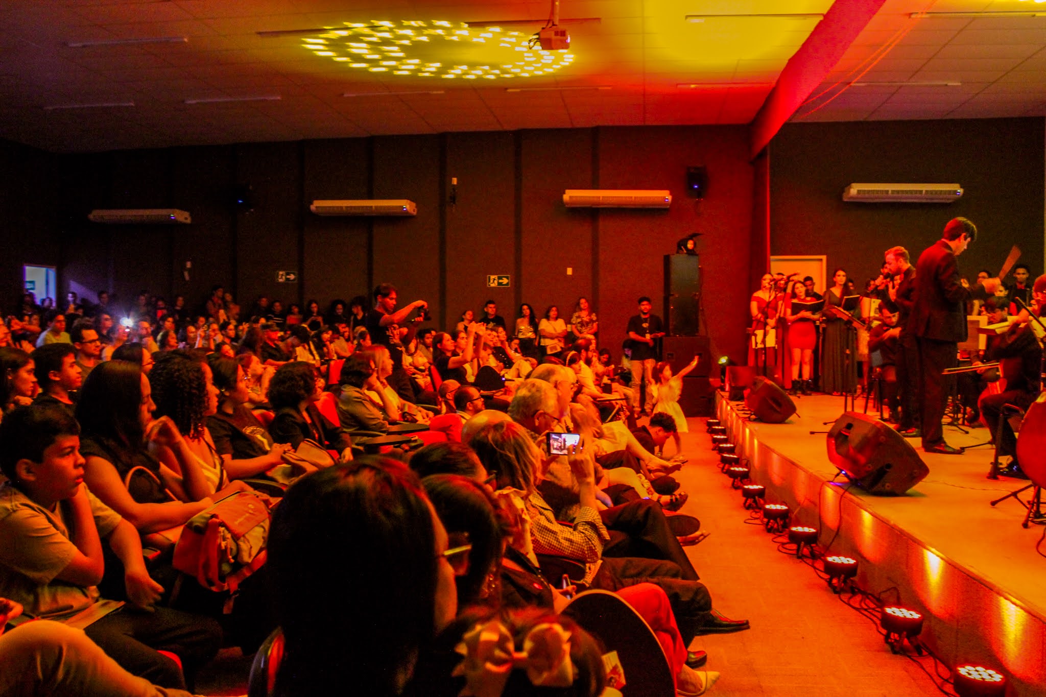 Apresentação da Orquestra e Coral da UFPI