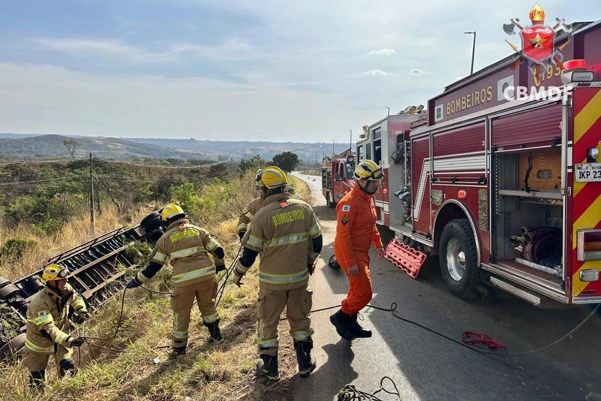 Acidente na DF-290 deixa quatro mortos e dois feridos no Gama