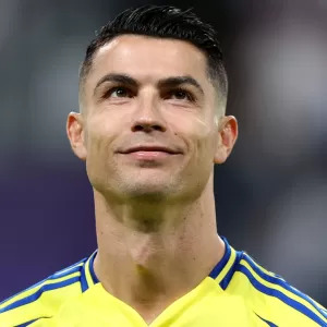 Cristiano Ronaldo durante jogo entre Al-Hilal e Al-Nassr no Campeonato Saudita Imagem