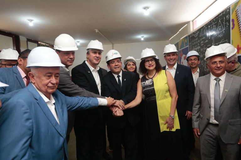 Ministro da Educação anuncia criação de um campus do Impa Tech Nordeste