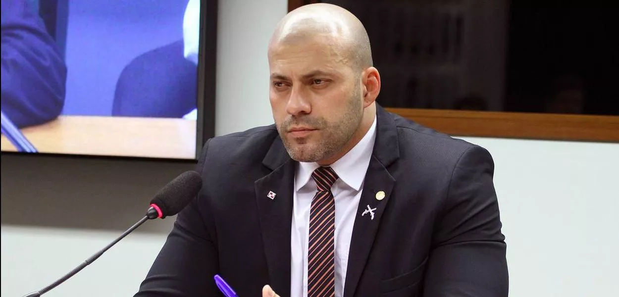 Condenado a 8 anos e 9 meses por ataques ao Estado Democrático, Daniel Silveira cumpre pena no semiaberto