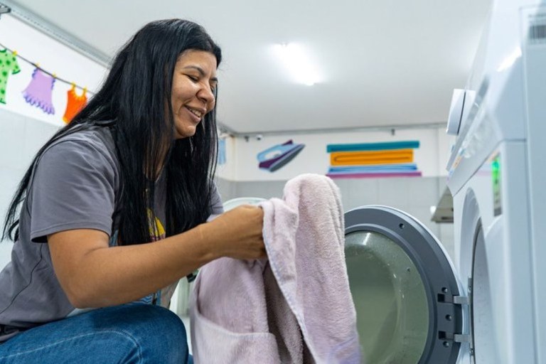 Ministério das Mulheres vai implantar lavanderias públicas no Piauí