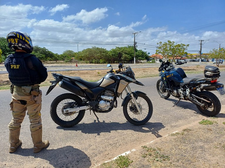 PRF apreende motocicleta adulterada em Parnaíba (PI)