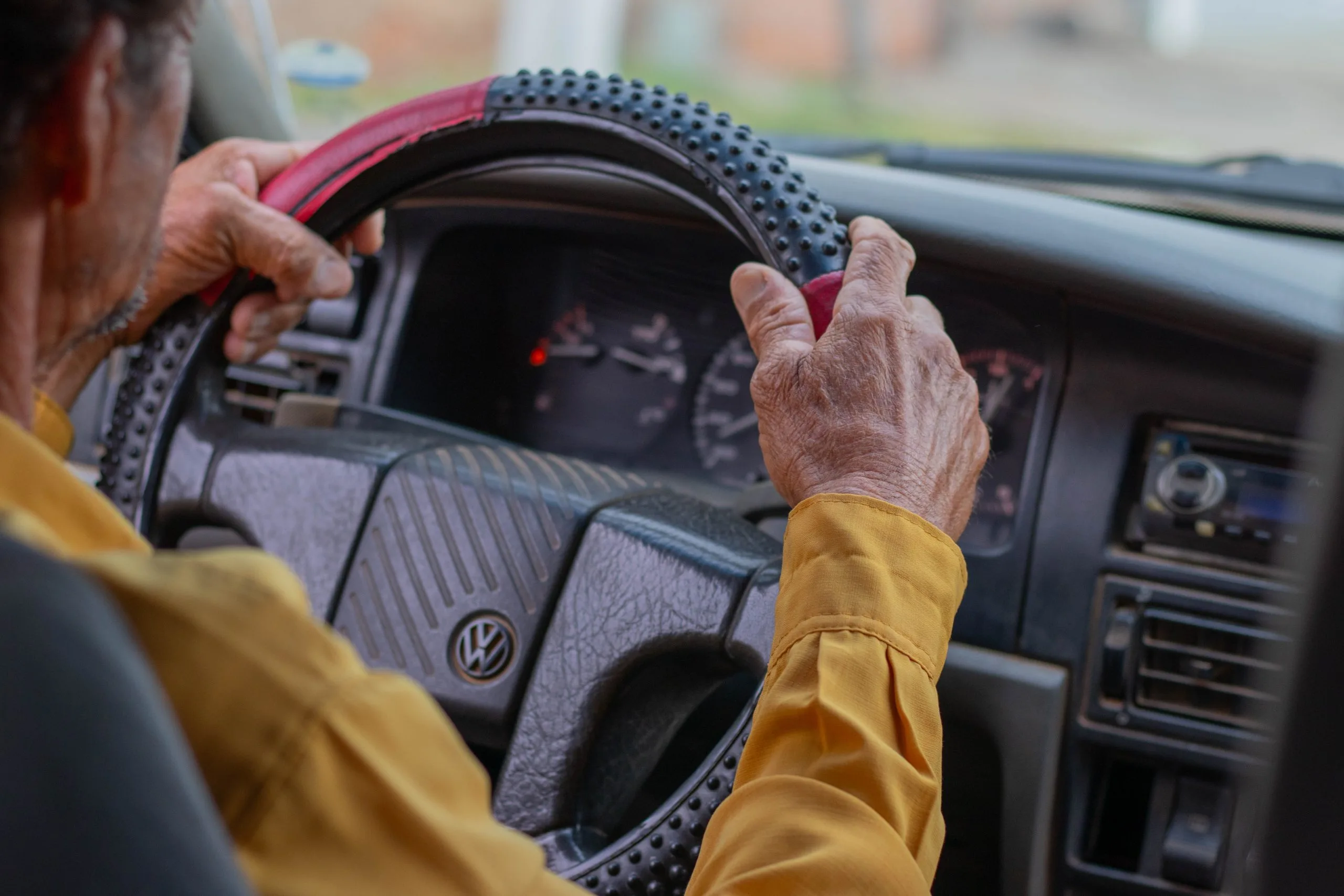 Projeto no Congresso propõe isenção de IPI para idosos comprarem carros novos com mais facilidade