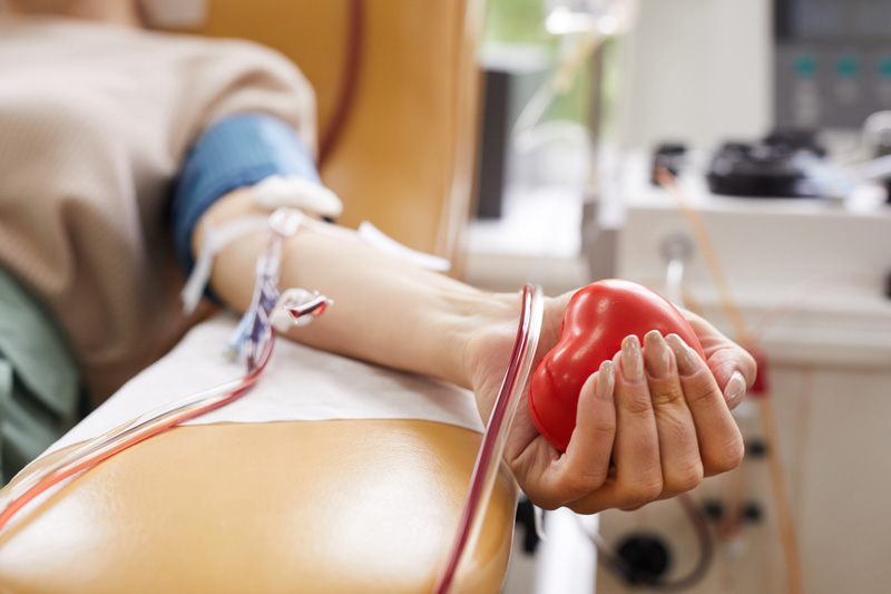 O sangue é essencial para os atendimentos de urgência, realização de cirurgias de grande porte e tratamento de pessoas com doenças crônicas