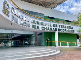 MP questiona na Justiça mudanças recentes na Lei Orgânica de Teresina feitas pela Câmara