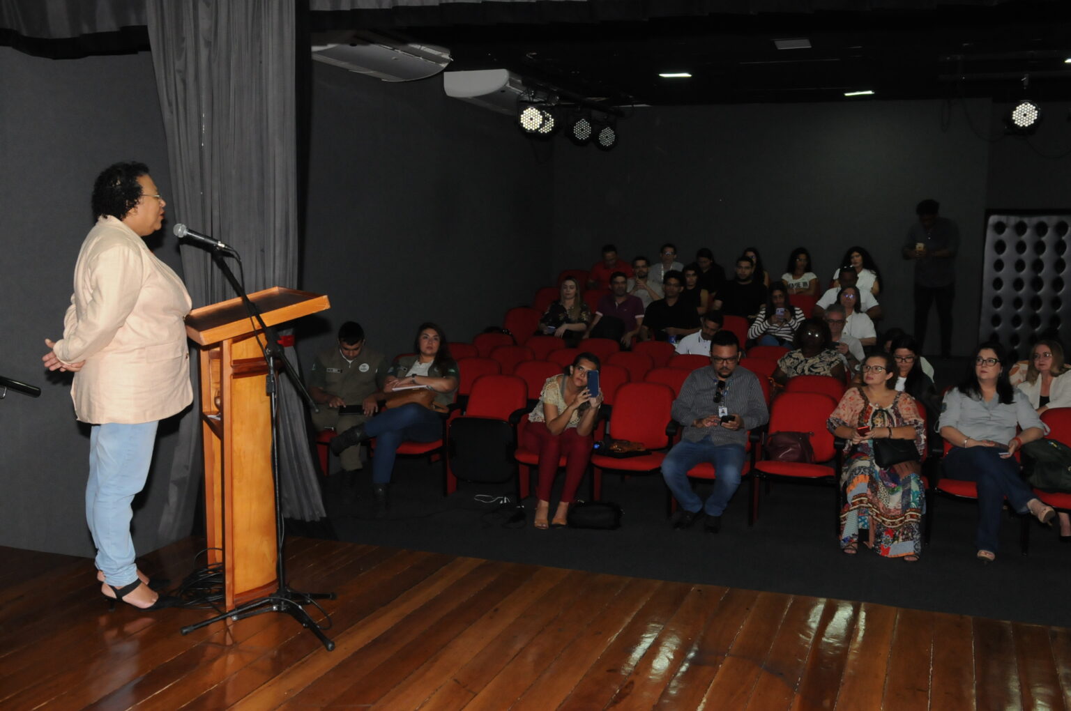 Superintendente do IPHAN, Teresina Medeiros na abertura do Projeto Andanças do Patrimônio