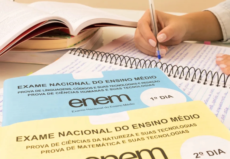 Gil do Vigor anuncia aulas gratuitas de matemática para o Enem