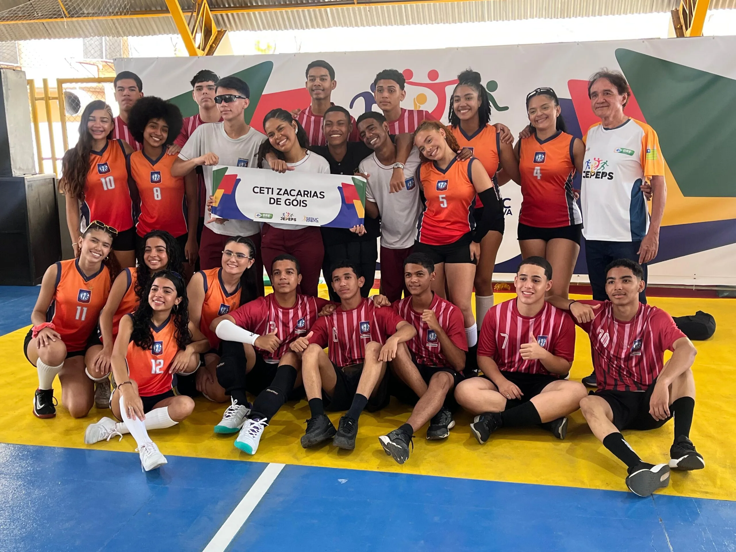 Estudantes