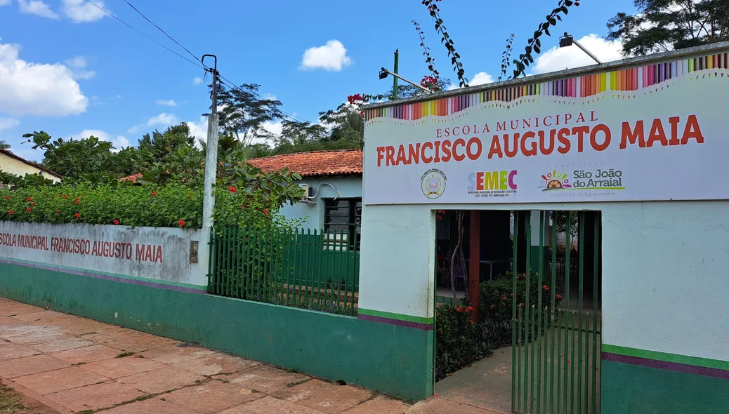 Escola Municipal de São João do Arraial