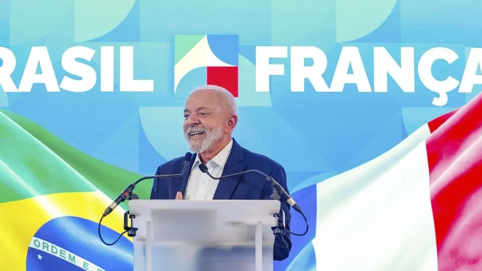 Lula diz que convidará Trump para a COP30, mas evita discutir tarifa: “Ele não quer falar”.