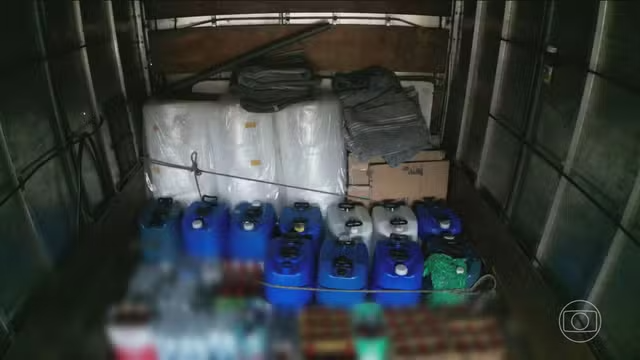 Polícia de São Paulo fecha fábrica clandestina que falsificava bebidas com etanol adulterado