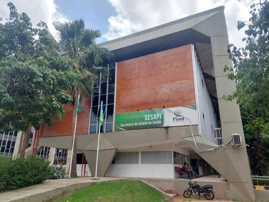 Prédio da Secretaria de Saúde do Piauí no Centro Administrativo