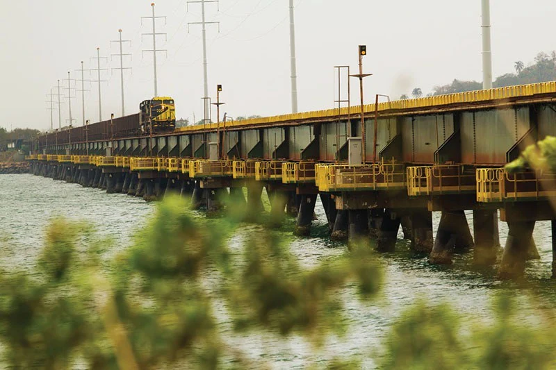 Ferrovia
