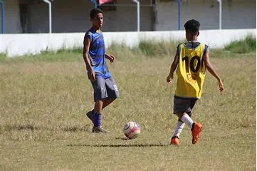 Escolinhas de futebol treinarão crianças para campeonato