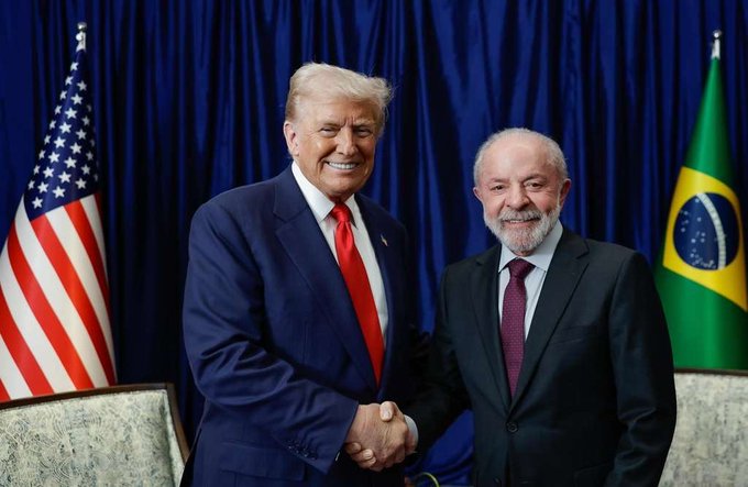 Lula e Trump se encontram e buscam acordo