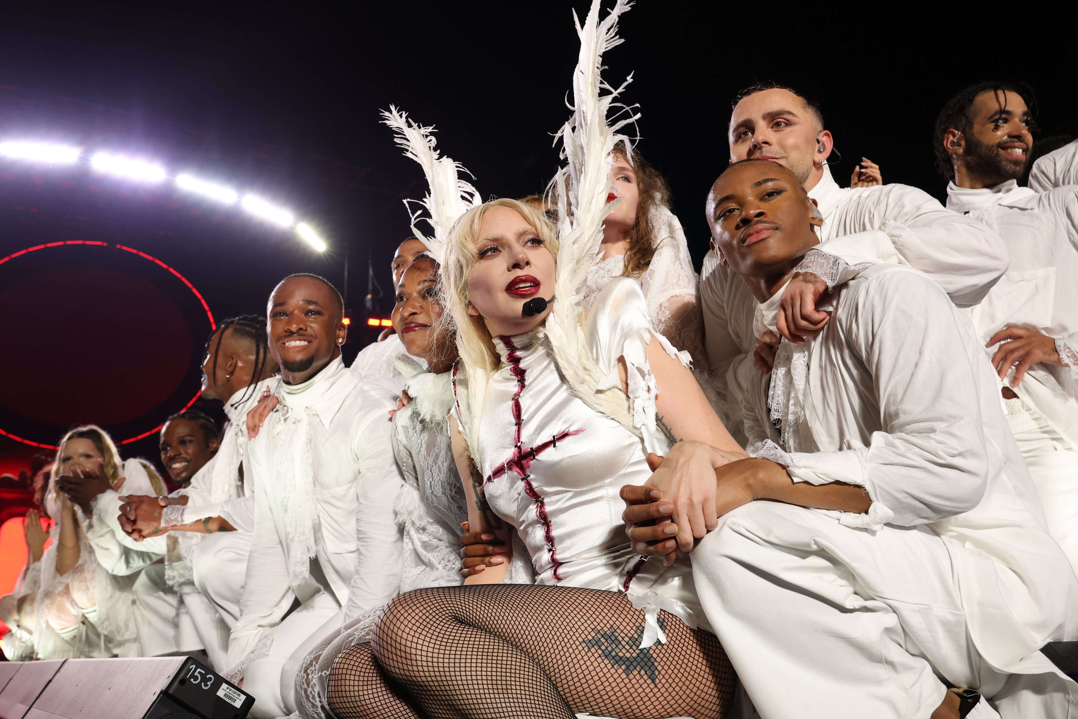 Lady Gaga reuniu 2,1 milhões de pessoas em Copacabana no sábado (3)