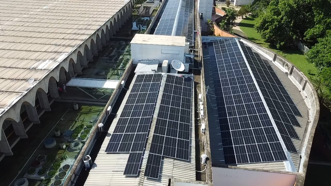 Projeto de energia fotovoltaica da Assembleia Legislativa do Piauí