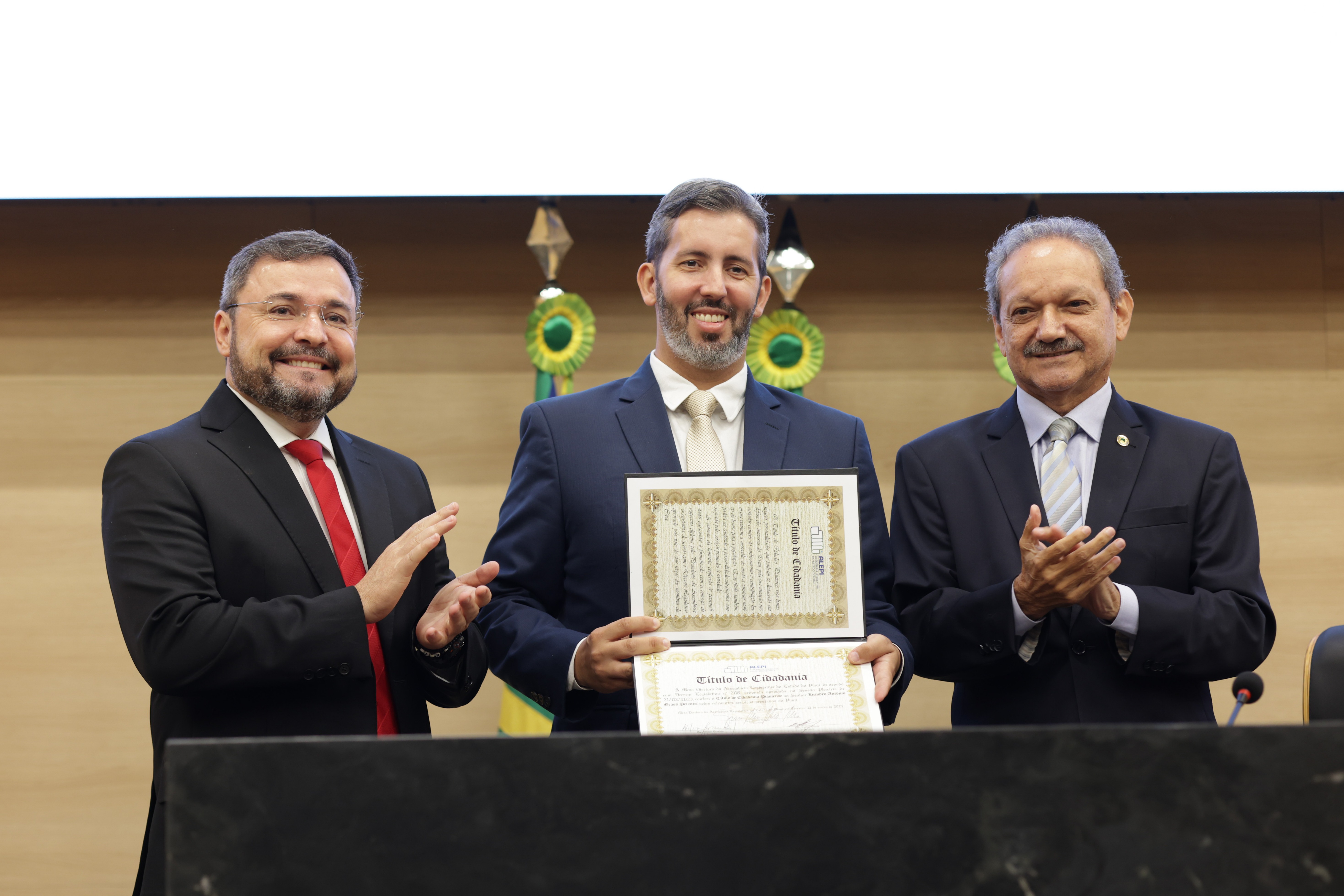 Presidente do Iphan, Leandro Grass, recebe título de Cidadania Piauiense na Alepi