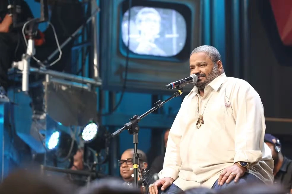 Morre o sambista Arlindo Cruz aos 66 anos no Rio de janeiro