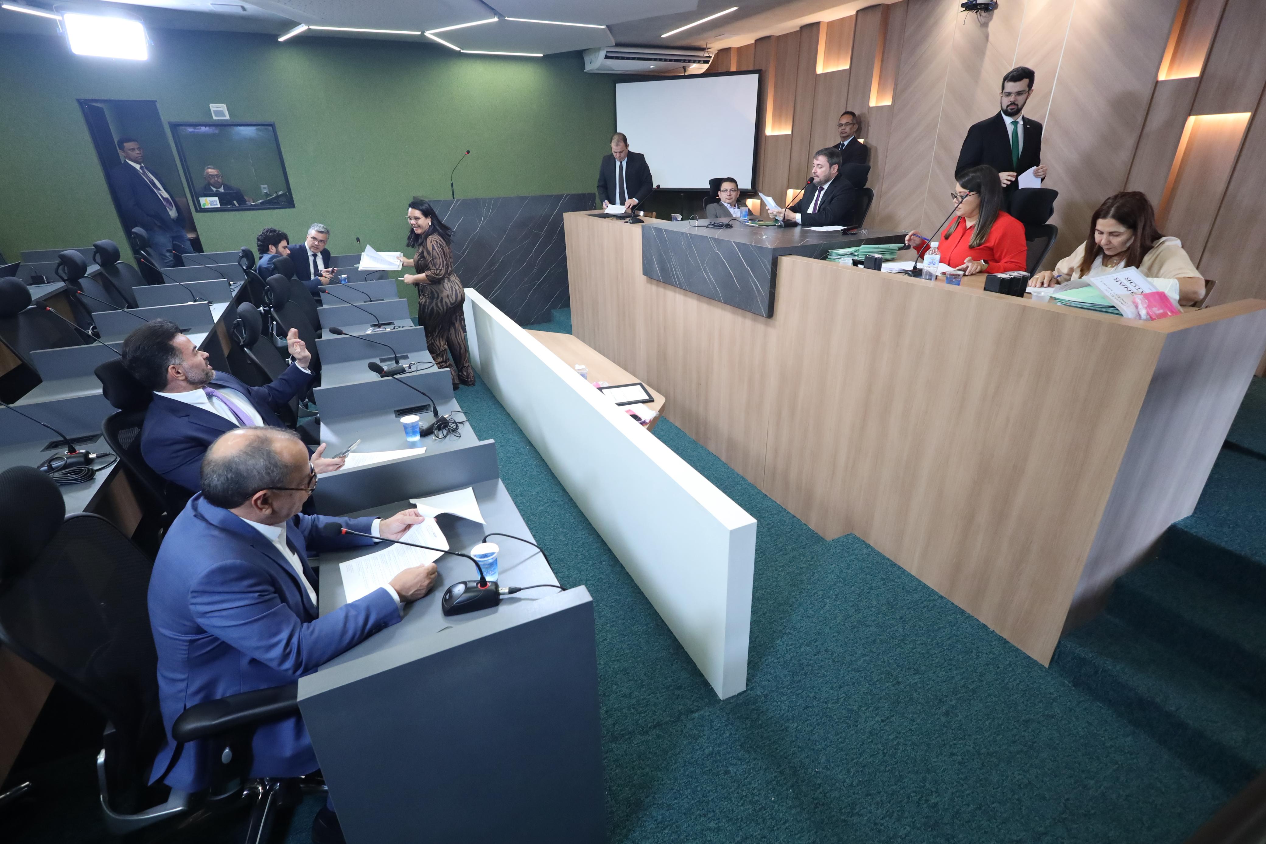 Reunião da CCJ da Alepi
