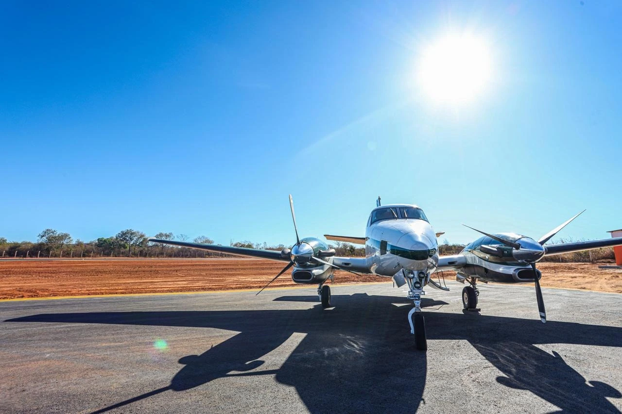 Inauguração do aeródromo no Município de Corrente-PI.
