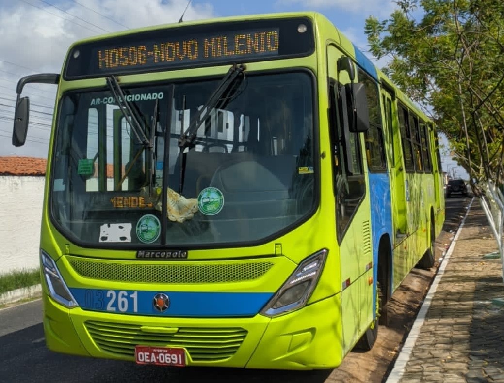 Nova linha de ônibus atende moradores do residencial Todos os Santos