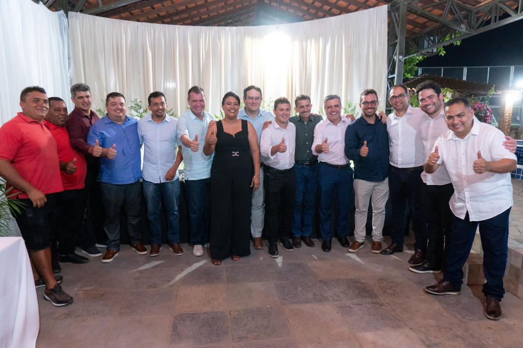 Lideranças se reuniram para decidir futuro político de Lagoa do Piauí