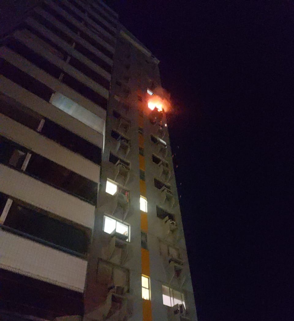 Incêndio em apartamento