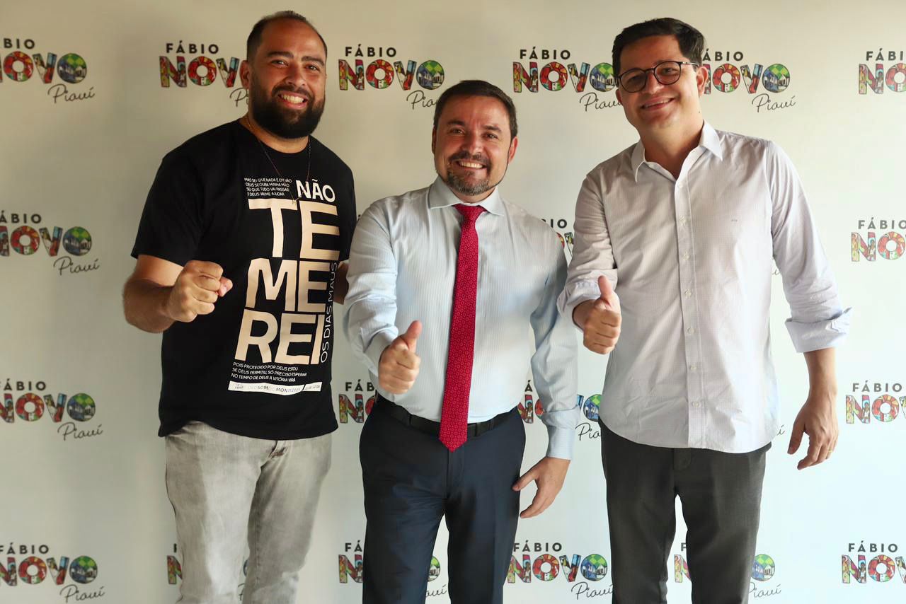 Fábio Novo recebe apoio de ex-assessores da gestão de Firmino Filho