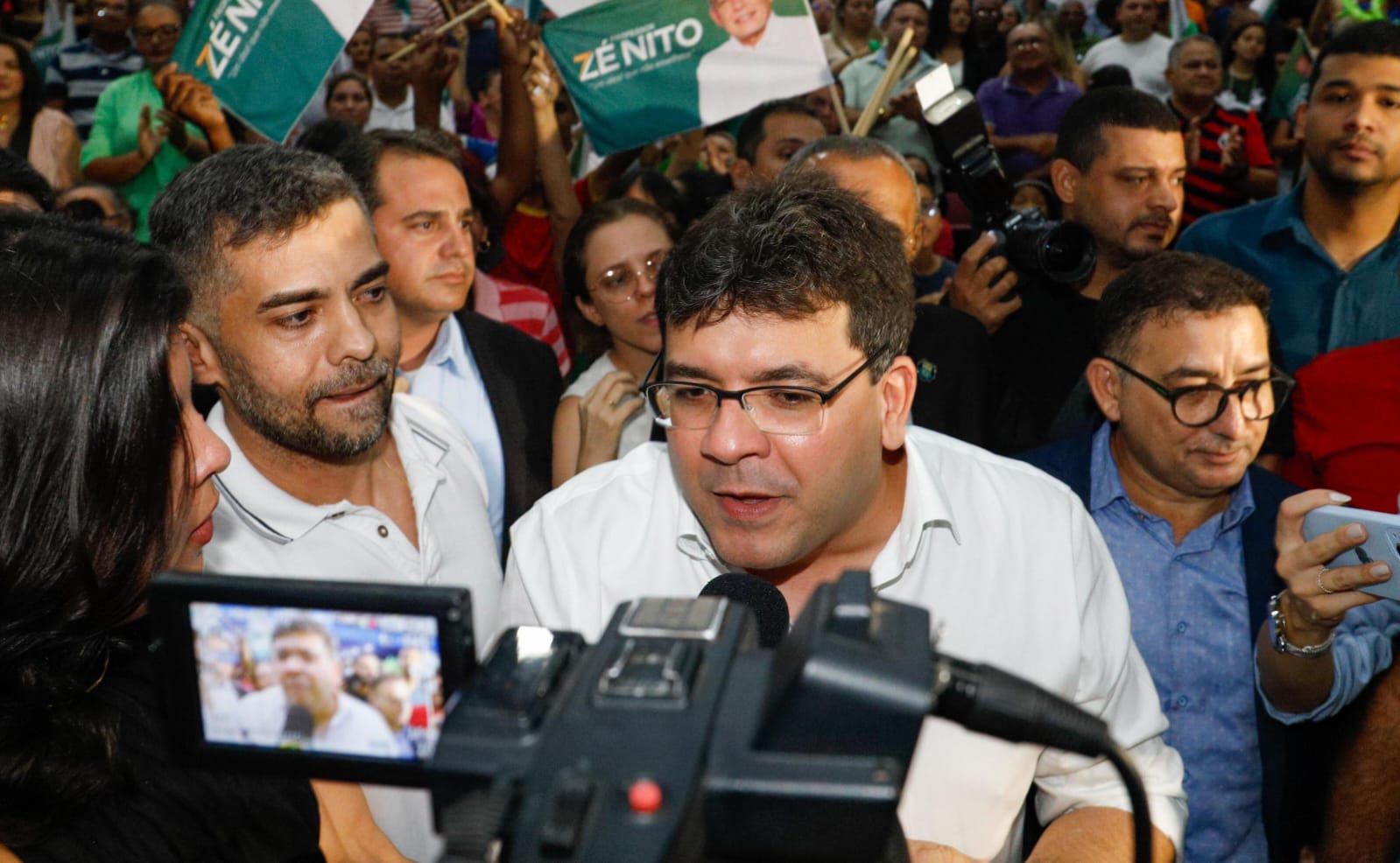 Governador do estado, Rafael Fontelles em evento da Pré-Candidatura do deputado Fábio Novo