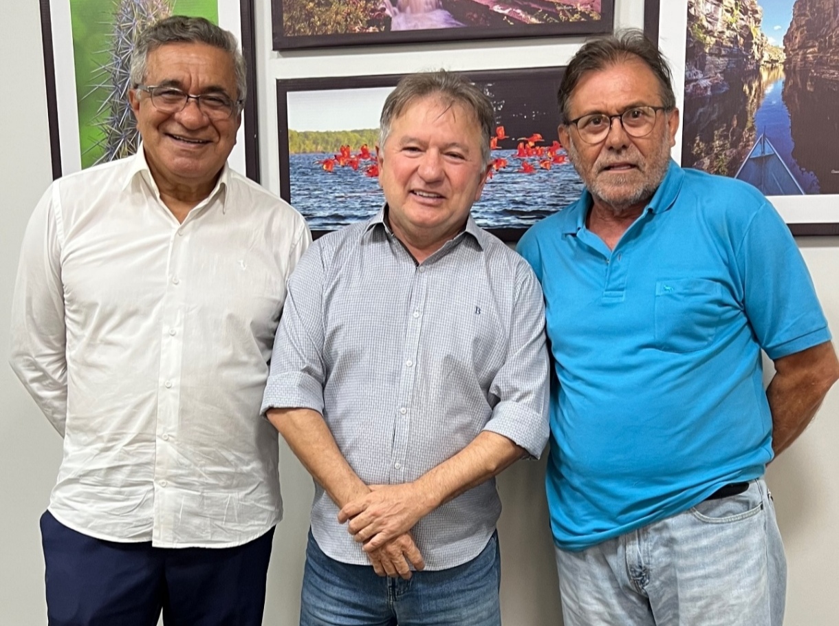 Roberto John, Merlong Solano e Luiz Brandão