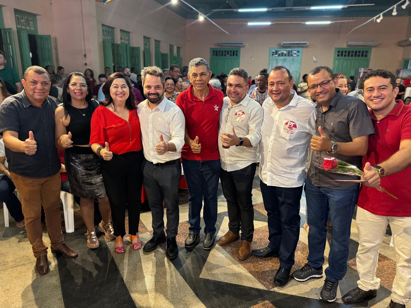 Petistas comemoram os 45 do partido com festa