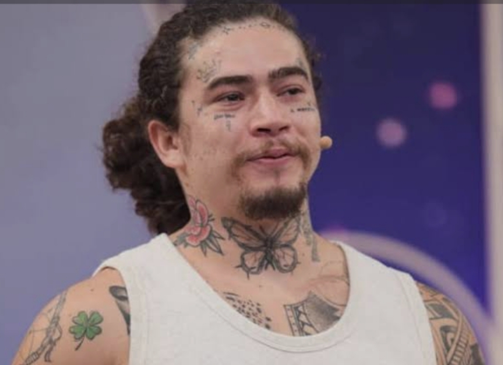 Whindersson Nunes foi cirúrgico na ironia a Nikolas Ferreira