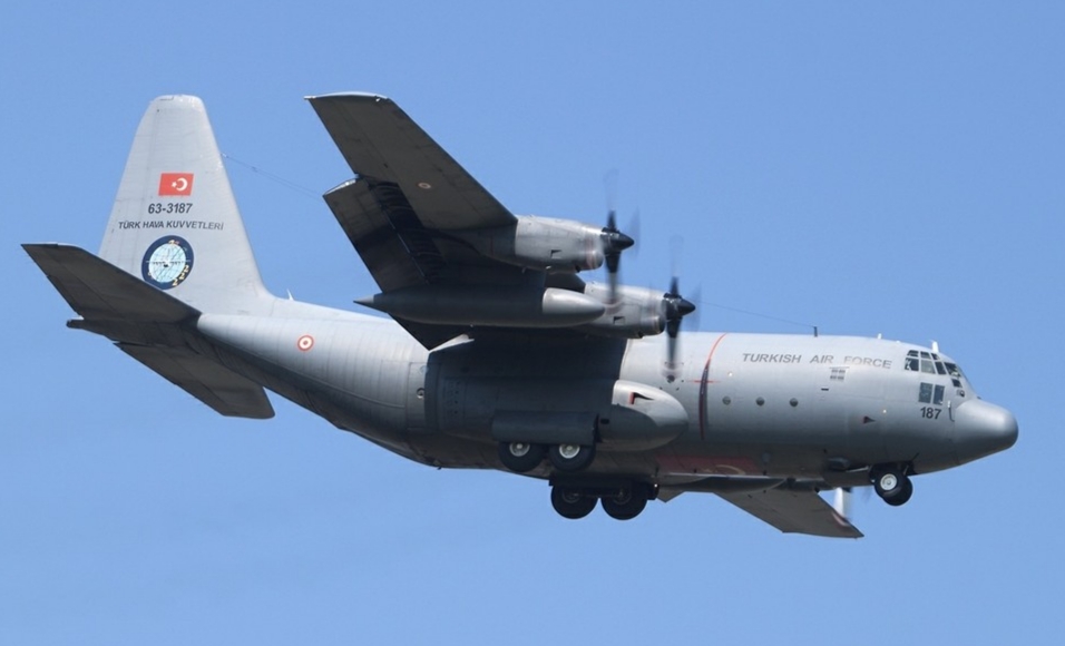 O Hércules C-130 é um avião militar de carga muito conhecido