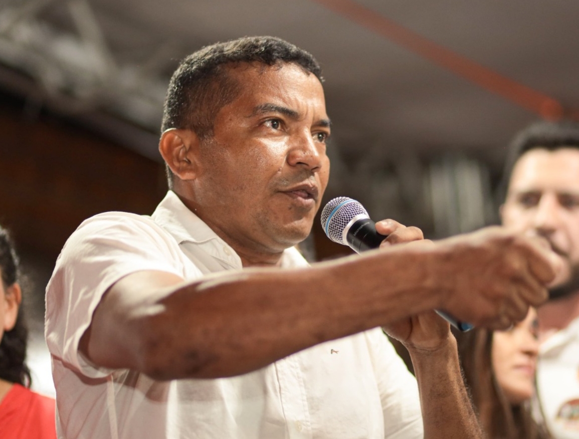 Prefeito Aluízio Vaz não quer 