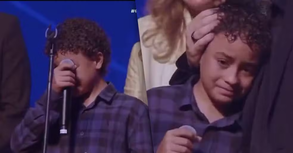 Isaac Amendoim se emocionou ao receber prêmio pelo filme 'Chico Bento e a Goiabeira Maraviosa'