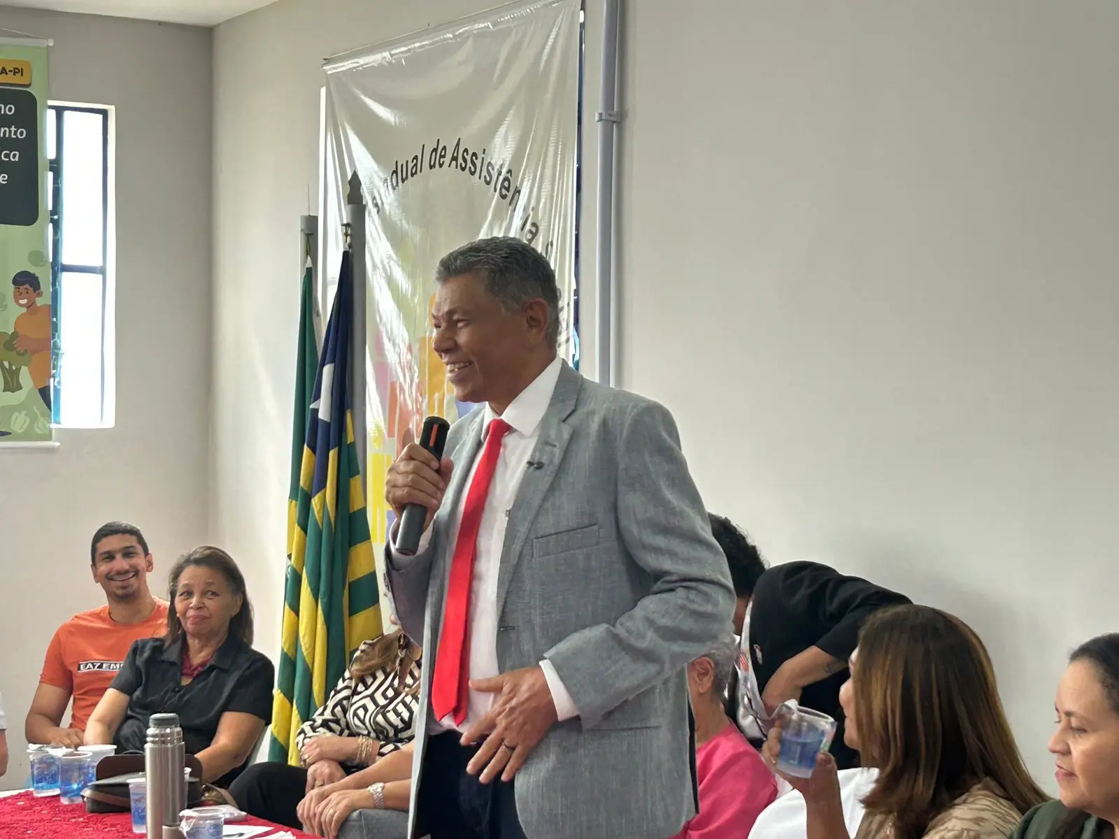 João de Deus como novo titular da Secretaria de Desenvolvimento e Assistência Social, Família e Combate à Fome (Sasc)