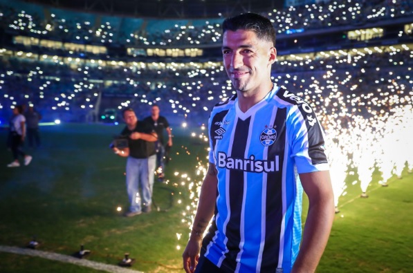 Suárez começou com tudo no Grêmio
