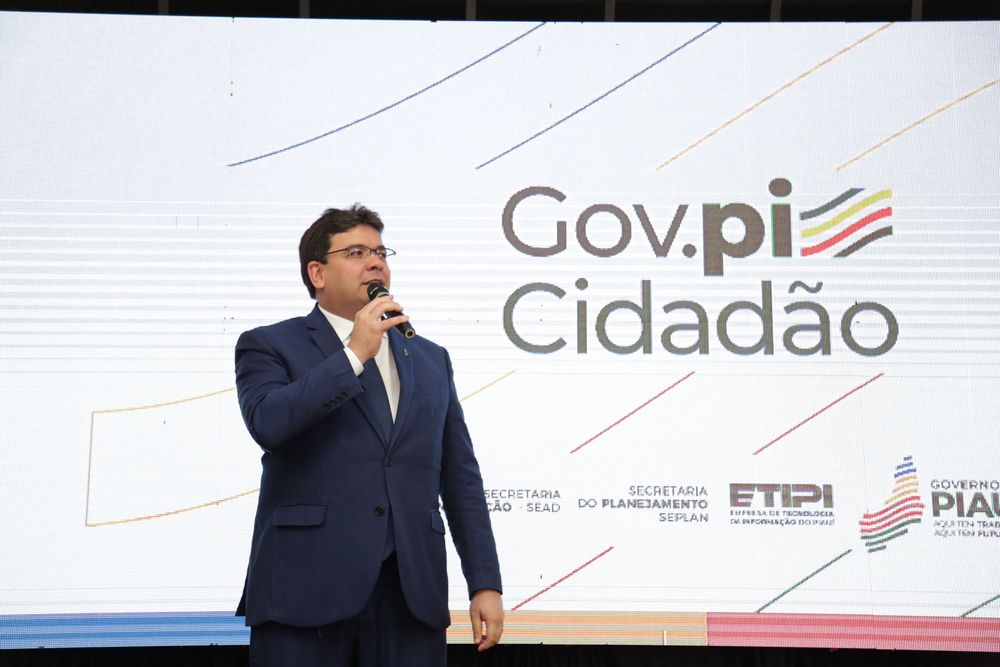 Governador Rafael Fonteles no lançamento do Gov.Pi Cidadão