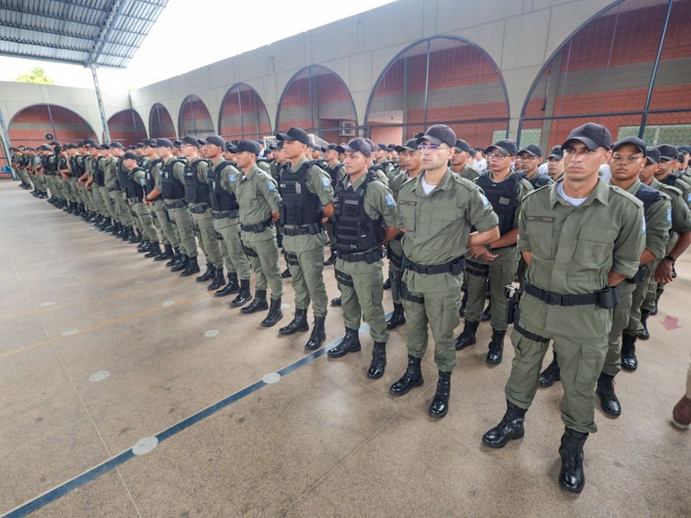 Mais de 2 mil policiais militares foram enviados para as ruas
