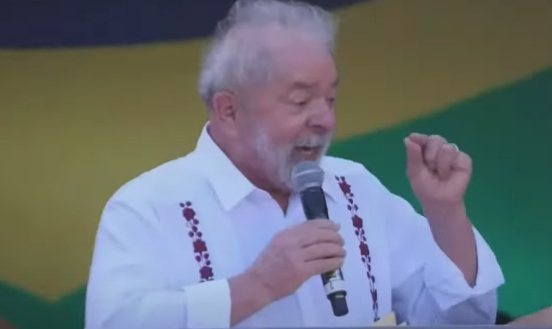 Ex-presidente Lula em discurso na Bahia